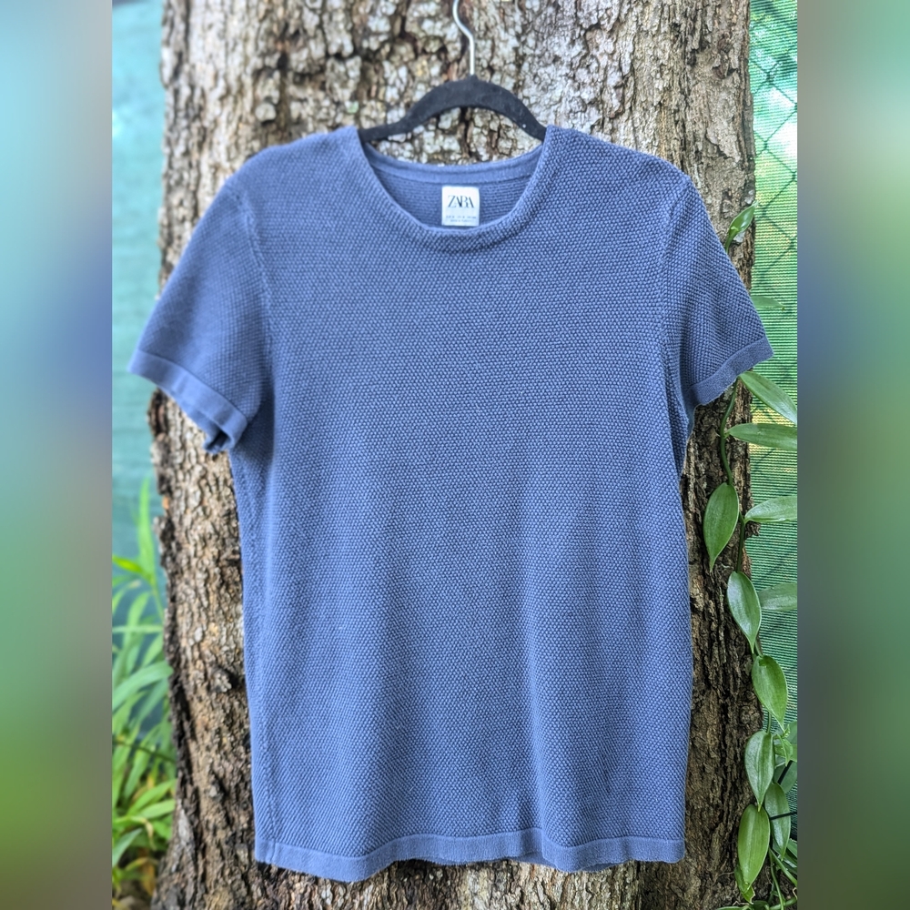 Zara | Short Sleeve Waffle Knit Shirt in Navy  | Size Medium